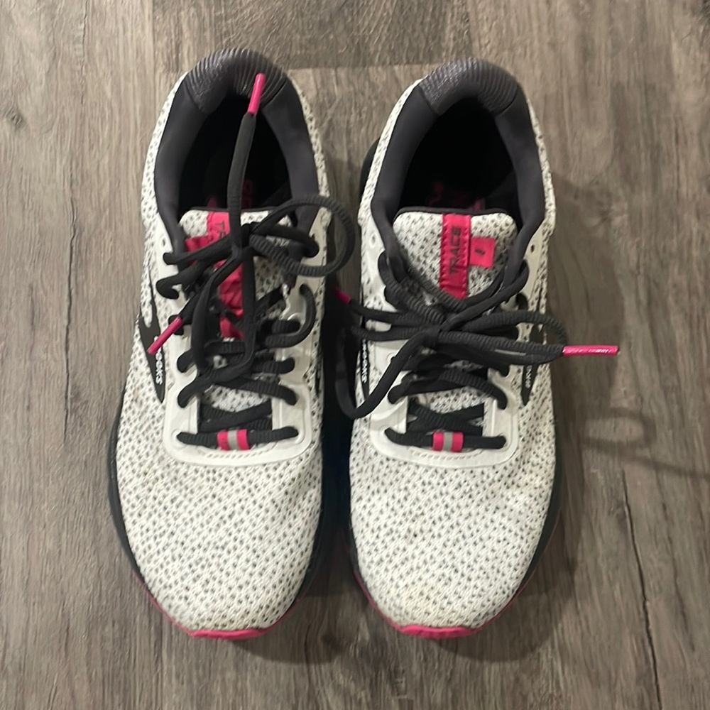 Brooks Size 7 Trace Shoes- lightly worn